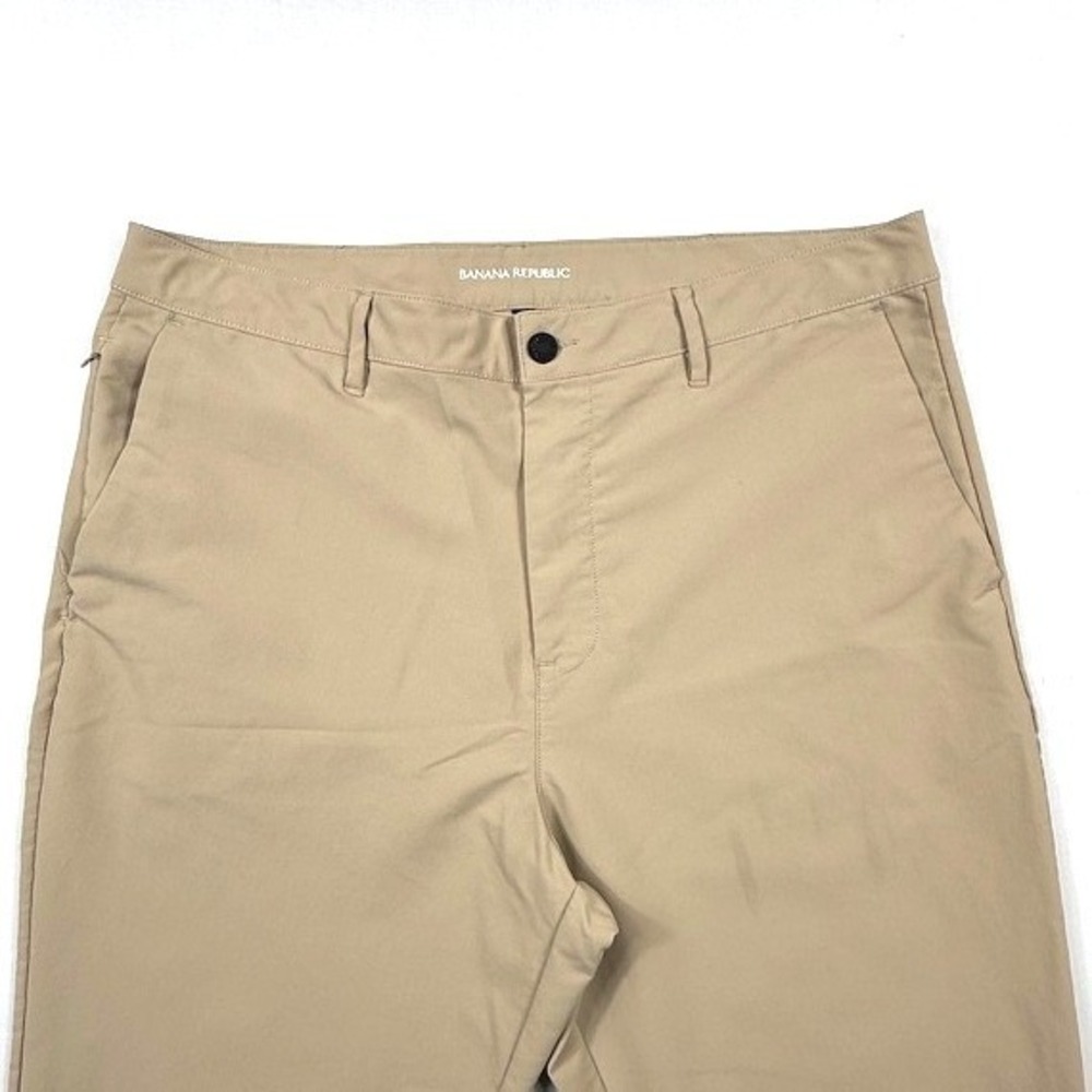 Banana Republic Core Temp Chino Pants Khaki Tan Stretch Performance Mens 38x32 - Picture 2 of 6